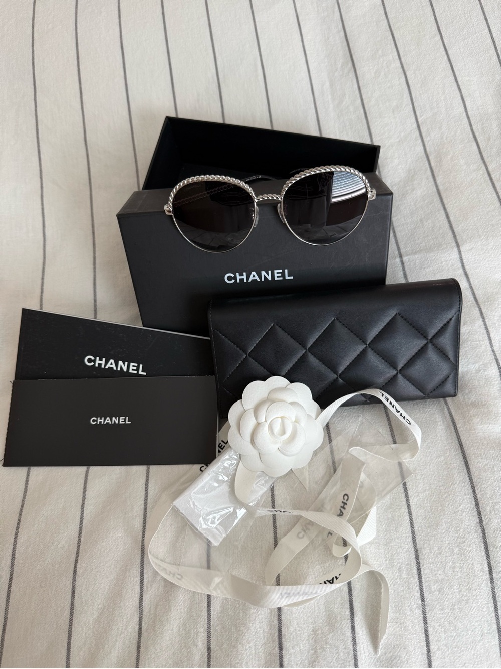 CHANEL silver metal frame/ grey Lenses Sunglasses full set - Picture 10 of 10